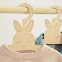 5 Stücke Cartoon Tier-förmige Holz Kinderbügel, kreative Holz Baby Bügel, süße Baby Zimmer DIY Dekor Accessoires, Kinderschrank Aufbewahrungsbügel, geeignet für Baby- und Kleinkindkleidung - Verschiedenfarbig - Übersicht 5