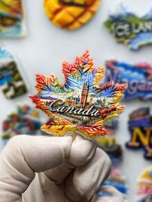 1个世界文化3D冰箱贴，印有9个国家地标，例如日本和服、加拿大枫叶、自由女神像、甲虫等。采用高饱和度树脂压花工艺，精准再现文化符号。双尺寸标记（标准尺寸6.5厘米/2.55英寸），带有樱花烫印和彩虹路标等细节，彰显收藏品质。是旅行纪念品市场和文化收藏产品的理想之选。 - 彩色 - 查看 11