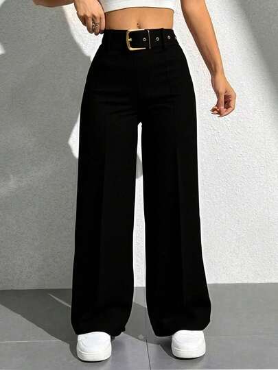 Pantalón de vestir para mujer  diseño moderno y sofisticado con cintura alta que estiliza la figura y realza la silueta, ideal para mujeres jóvenes y señoras que buscan un estilo casual elegante para oficina, reuniones, eventos especiales o salidas; confeccionado en tela tipo crepé de alta calidad con interior suave, cómoda y resistente, con stretch que se adapta al cuerpo sin perder su forma; corte recto de pierna ancha que aporta libertad de movimiento y una caída fluida; detalle  fajo de hebilla dorada   al frente que añade un toque refinado y femenino; pretina posterior elasticada para un ajuste perfecto y cómodo durante todo el día; sin bolsillos frontales para mantener una línea limpia y estilizada, prenda versátil que combina fácilmente con blusas, camisas o tops para crear looks formales o casuales; resistente a arrugas y al pilling, lavable a máquina sin deformación, pieza atemporal que no pasa de moda y que se convierte en un básico imprescindible en el guardarropa femenino.