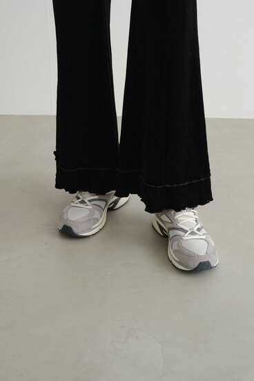 FRIFUL 女式黑色纯色天鹅绒面料踝袖宽松休闲直筒裤，适合机场旅行，秋季