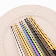 Jokipvy 5 أزواج من أدوات الأكل بالشرق الأقصى المصنوعة من الفولاذ المقاوم للصدأ بطلاء مرآة ذهبي، لاصقة ولا تنزلق مناسبة للحفلات والأعراس والمناسبات والمطاعم والفنادق كهدايا