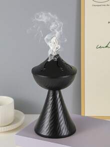 موقد بخور بسيط ذو نمط قماش المبرد (يعمل أيضًا كموزع عطور وأداة موقد) مناسب لديكور المنزل. سواء تم وضعه في غرفة النوم أو غرفة المعيشة (كديكور مركزي) أو المكتب أو استوديو اليوغا أو مكان الحفلات، فإنه يمكن أن يخلق جوًا أنيقًا.