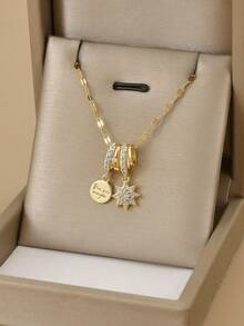 1 件时尚方晶锆石几何不锈钢女士项链，适合日常佩戴，饰有海星、贝壳、足迹、八瓣花、蝴蝶、莲花、八角星、向日葵、硬币徽章、金色珠宝、高品质镀金项链、女士黄金配饰、万圣节礼物、圣诞节礼物 - 硬幣徽章 - 查看 4