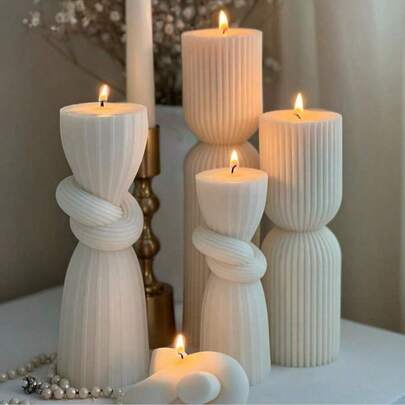 1pc Scented Candle, 1pc Christmas Gift Scented Candle, Geometric Cylinder & Cone Cute Soy Wax Candle, White French Vanilla Scented, Best Companion Gift For Decorative Candles, Wedding Gift For Her, Christmas Cone Candle Christmas Decor, Scented Home Decor, Christmas Gift Geometric Cylinder & Cone Cute Soy Wax Candle