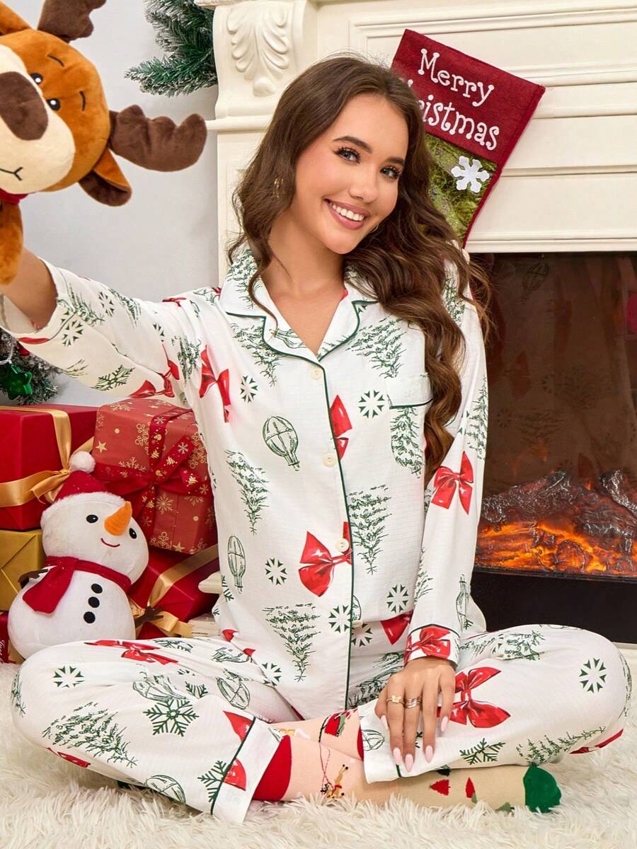 2pcs Set Piyama Nyaman Motif Asimetris Pohon Natal dengan Saku Gagang Payung, Atasan Lengan Panjang dan Celana dengan Trim Warna Kontras, Set Piyama Kasual Bahan Bubble Crepe Lembut, Pakaian Musim Gugur - Putih - View 1