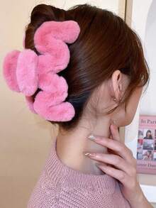 1 Stück modische Reise Haarklammer, Herbst/Winter Haaraccessoires Winter Haarklammern Plüsch Haarklammer Flauschige Clips für Haare elegant für Urlaubsoutfits Frau