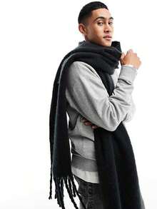 1pc Men's Solid Color Thick Warm Scarf, Fashionable Tassel Design Versatile Shawl, Suitable For Daily Warmth And Outfits, Autumn/Winter Season