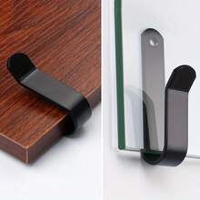 2 个黑色金属滑雪板壁钩，重型滑雪板存储和展示架，可稳定悬挂滑雪板，易于安装且节省空间，适用于存放滑雪板、滑雪板、冲浪板、长板和滑板，适用于家庭车库组织、滑雪商店展示和冬季运动器材存储