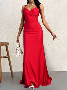 Elegante vestido satinado de tirantes espagueti – ideal para bodas, XV años, graduaciones y eventos de noche - Rojo - Ver 2