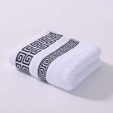 1/2pcs Luxury Geometric Pattern Hand Towels, Black, White And Gray, Also Suitable As Bath Towels For Bathroom And Pool. Super Soft, Highly Absorbent, Quick Drying. Multipurpose Towels, Suitable For Home And Bathroom Use - Fashionable Decor, Durable Household Bathroom Items.