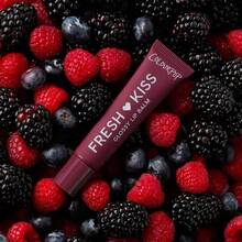 ColourPop Fresh Kiss Brillo Labial Hidratante - Cuidado Labial Enriquecido con Péptidos, Ácido Hialurónico, Manteca de Karité y Vitamina E para una Fórmula Ultra Acolchada - Baya Silvestre (0.49 Oz) - Color15 - Ver 8