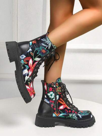 Nouvelles bottes cheville mode femme, bottes cheville à lacets motif cachemire pour intérieur et extérieur, bottes imprimées automne/hiver, plateforme confortable semelle épaisse, style étudiant/collège talon haut rétro avec fermeture éclair latérale, style de base, toutes saisons