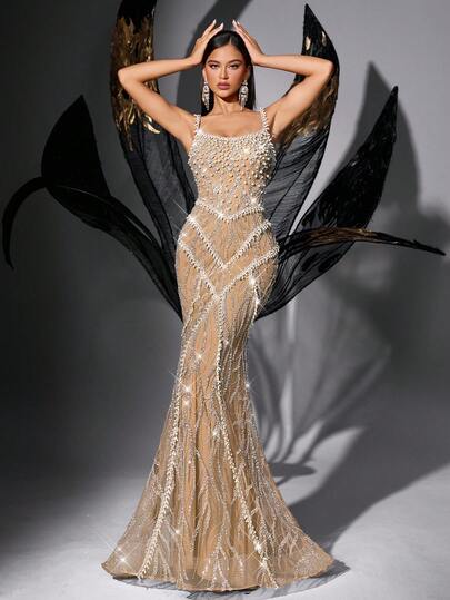 Shiny & Glamorous Solid Color Sequin Beaded Backless Bodycon Formal Dress