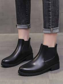 2.5" Platform Round Toe Ankle Boots, Black, Suitable For Sports And Casual Wear, 2025 Winter New Arrival, Retro British Style, Elastic Ankle, Short Boots, Thick Sole, Boots, Women's Ankle Boots, Warm And Comfortable Winter Footwear - Black - View 6