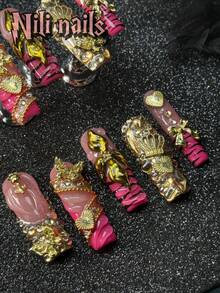 可爱的巴洛克风格美甲，10 片金色手工亚克力按压指甲，长方形指甲，玫瑰红和金色闪亮法式尖头指甲，珍珠嵌入假指甲，手绘豹纹和花朵指甲，3D 皇冠、爱心和蝴蝶，适合圣诞节使用套装，适合节日使用，适合女孩使用，搭配免费凝胶贴纸指甲锉 - 玫紅色 - 查看 6