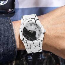 Unisex White Rubber Strap Quartz Watch, Sports & Casual Style, Novel Design, Adjustable Strap, Round Dial With Rivets, Suitable For Daily Wear, Birthday Gift, Party, Holiday Gathering, Ideal Choice For Yourself Or Friends - 白色 - 查看 2