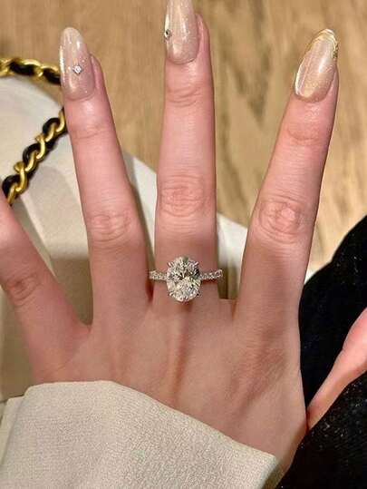 Luxury European & American 4-Claw Simulated Moissanite Diamond Ring, Oval Pigeon Egg Shape, Women