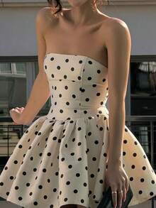 New Style Strapless Waist-Cinching A-Line Short Skirt With Polka Dots And Bow Embellishments - 白色 - 查看 1