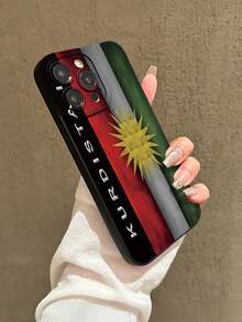 Capa para celular com estampa retrô 2D da bandeira curda, elegante e estilosa, ideal para presentear colegas, amigos, familiares, casais, aniversários e outras ocasiões especiais. Capa protetora transparente e macia, compatível com iPhone 16/15/14/13/12/11/Pro/ProMax/X/XR/XS/XSMax/7/8/Plus e modelos. Versão internacional, não a versão nacional. - Preto - Ver 3