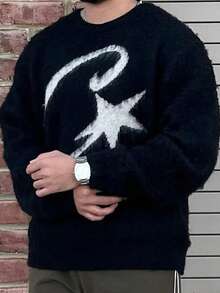 男女皆宜的复古休闲宽松圆领毛衣，饰有星形图案，轻盈舒适，适合春、秋、冬季穿着。