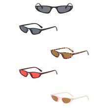 Women's Retro Slim Rectangle Sunglasses, Small Vintage Fashion Eyewear For Streetwear, Outdoor Party Outfits, Summer Glam Essentials, City Cool Outfits, Business Casual Outfits, Everyday Wardrobe Staples And Modern Lifestyle - 紫紅色 - 查看 4