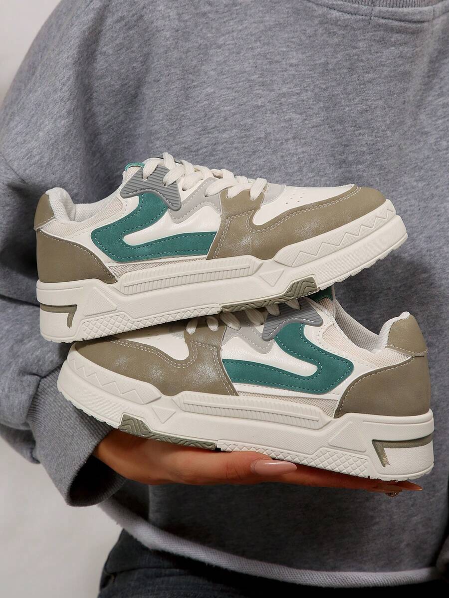 女士休闲系带运动鞋，软底平底舒适滑板鞋，轻便低帮日常穿着 - 綠色 - 查看 1