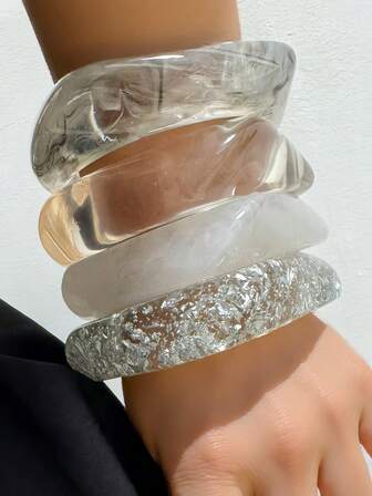 4pcs/Set 1pc Asymmetrical Resin Transparent Silver Foil Unique Women Bracelet, Suitable For Daily Wear And Gift (Each Bracelet Has Different Floral Pattern, Minor Air Bubbles Inside)