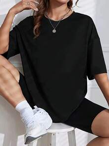 Camiseta de talla grande con cuello redondo, mangas cortas y estampado de letras. - Negro - Ver 3