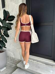 Women's Fitness Set: Top And Shorts With Contrasting Cutouts - Nhiều màu - Xem 2