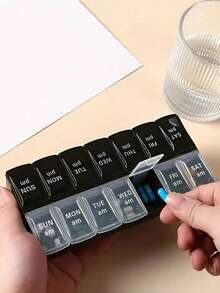 Large Capacity & Portable - 14 Compartments Fine Organizer Weekly Pill Organizer, Multifunctional Travel Pill Case For Daily Medication, Must-Have Health Essential For Students Back To School, Transparent Leak-Proof Compartments Design, Easily Manage Daily Medication, Perfect Companion For Home And Travel - Multicolor - View 8