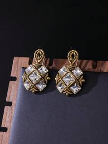 2 chiếc hoa tai nữ màu vàng cổ điển, họa tiết kẻ caro kim cương với thiết kế kết cấu dây thừng, thời trang cổ điển thích hợp cho việc đi lại hàng ngày và tụ tập - Nhiều màu - Xem 4