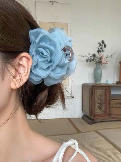 1 Stück Gaze-Rosen Clip, hochwertige Temperamentvolle und einfache Art, mit einer Haarklammer, Haarkarte, Haaraccessoires, Kopfschmuck, neuer Stil, Herbst, Haaraccessoires, Reisen, Frauen, Haarpflege, Harzeug, Zeug, Schönheitszubehör, Geschenke, Reisen, Geschenke für Frauen, Harzeug, Strumpfstopfer