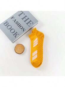 1/25 Pair Of Men's Sports Socks Striped Tyrol Design Boat Socks Spring And Summer Thin Running Socks Comfortable Breathable Fitness Socks Sports Socks Suitable For Daily Outdoor Sports Suitable For Spring, Summer, Autumn And Winter Comfortable, Absorbent And Breathable