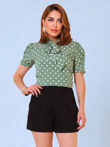 Blusa Camisa Feminina Evangélica Social Poa Bolinhas Manga Curta Com Laço - Verde - Visão 4