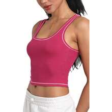 Camiseta de tirantes acanalada para mujer con acolchado, top de entrenamiento de cuello cuadrado, top corto ajustado, camiseta básica de tipo cami - Rosa baya - Ver 6