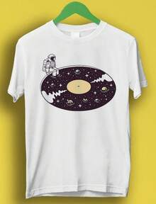 Cosmic Sound Vinly T Shirt Astronaut Planets Solar System Sun Meme Gift Funny Tee Style Unisex Gamer Cult Movie Music P2528 - trắng - Xem 1