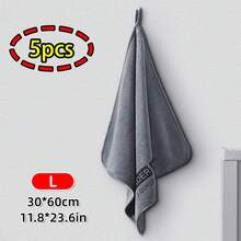 منشفة غسيل السيارة قصيرة مخملية فائقة الامتصاص وغير مُنتِفِرة، قماش سميك لتنظيف السيارة (نمط حرف عشوائي حسب دفعة الإنتاج)