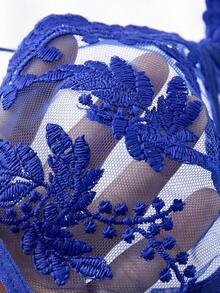 Damen Zweiteiliges weinrotes Nachthemd mit reifem Charme - Wunderschön und sexy, bestickter Bügel-BH, weich und bequem als Homewear, geeignet für alle Jahreszeiten, transparent dünn, Weihnachts- und Halloween-Geschenke