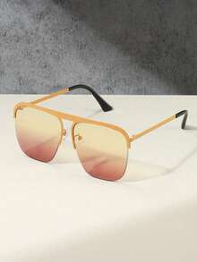 半副女士金属框飞行员款时尚眼镜，适合日常出行、海滩装扮，是女士眼镜、商务休闲装、夏季海滩度假以及秋冬季户外旅行的理想配饰。复古超大飞行员镜框，适合外出和返校季佩戴。 - 彩色 - 查看 4