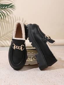 2024 New Women's Retro Style Loafers, Black PU Leather Loafers With Gold Chain Decor, Faux Lined Warm Shoes, Thick Sole Comfortable Non - Slip Wear - Resistant Rubber Sole, Fashionable Versatile Daily Wear Shoes, Easy - To - Match Indoor Outdoor Casual Shoes, Popular Must - Have Item For Daily Outfits, Parties, Street Style - Black - View 4