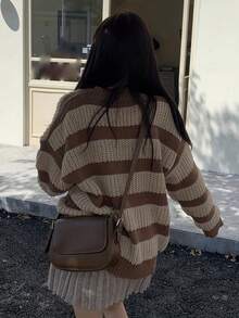 女士休闲撞色条纹落肩长袖宽松毛衣，秋冬款 - 咖啡棕 - 查看 5