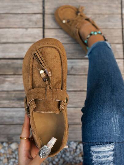 2cm Plateau Veloursleder Loafer für Damen, Vintage College Stil, vielseitig, Flats, Fußbett Sandalen, Herbst, Quasten Dekor, Rundspitze, Khaki & Braun Farben