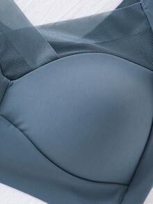 女士胸罩和无钢圈文胸