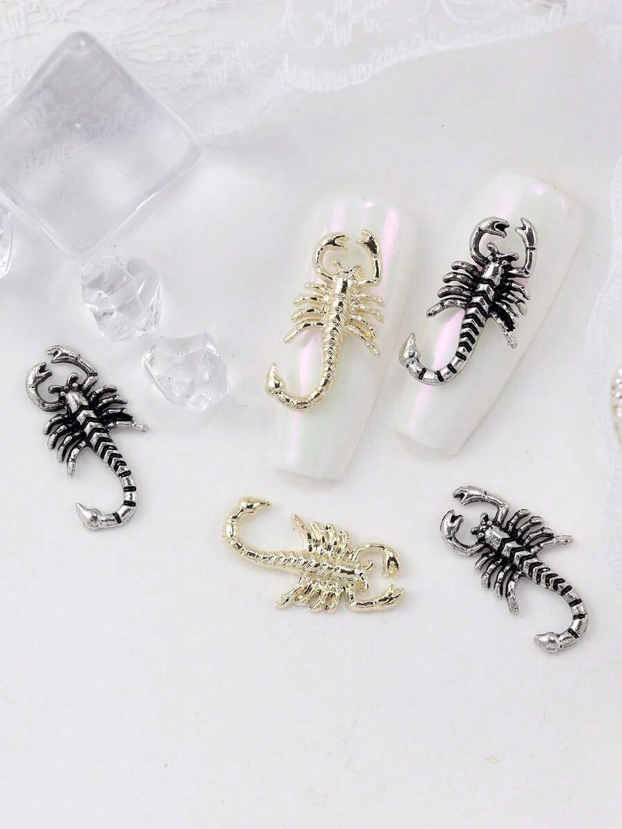 10 Pieces Of Nail Art Nail Accessories, Three-Dimensional Retro Light Luxury Style, Scorpion Nail Charm, DIY Nail Supplies