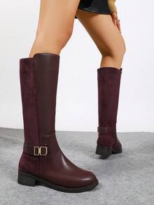 女士新款酒红色仿皮绒面拼接基本款侧拉链设计经典圆头舒适不紧绷高筒修身显腿型保暖内衬秋冬保暖平底时尚马靴/过膝靴，适合秋季、派对等场合 - 酒紅色 - 查看 4