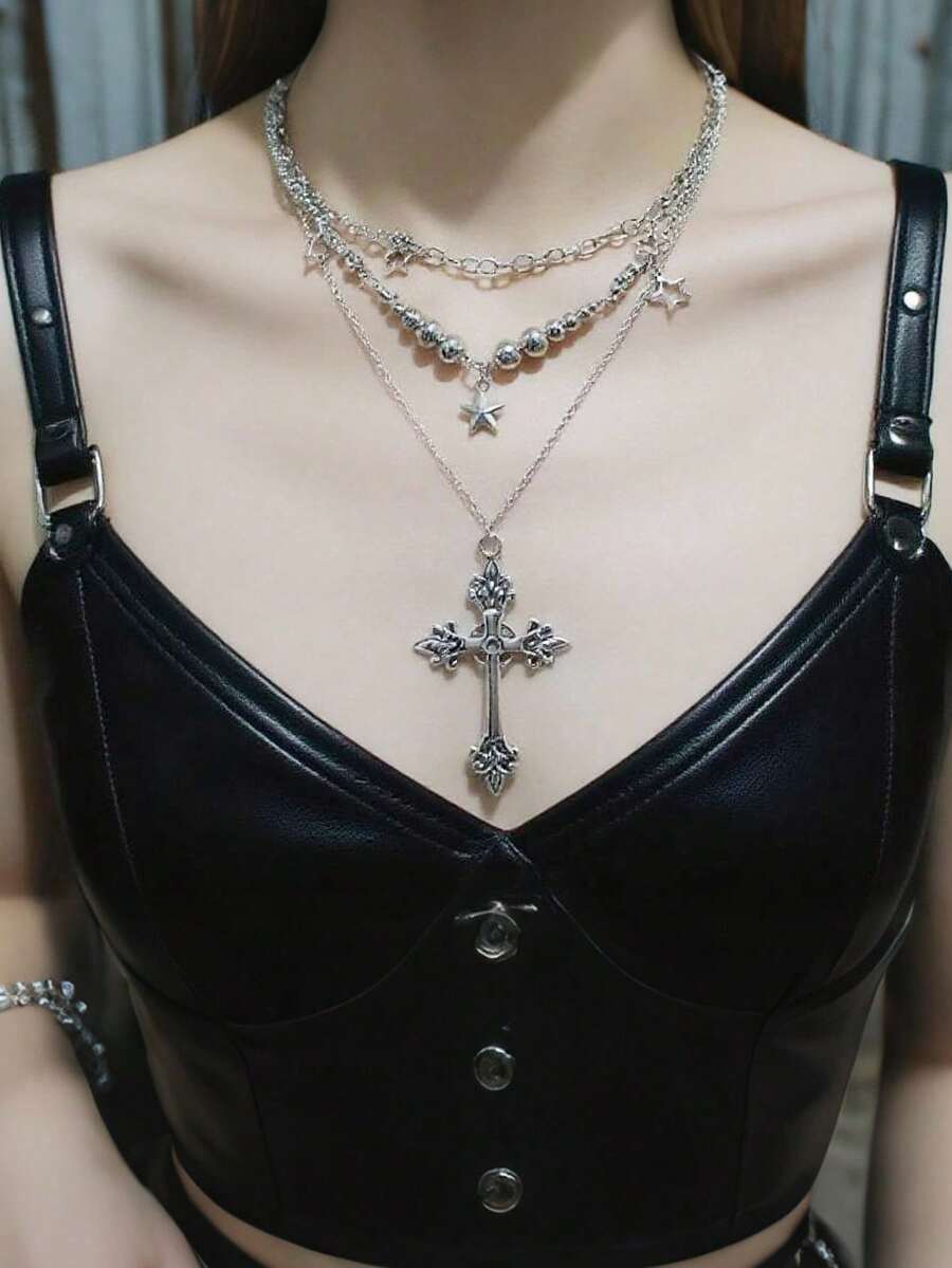 Women Pendant Necklaces