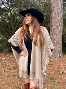 1pc Women's New Autumn/Winter Knitted Shawl, Shawl Poncho, Hollow Design Bohemian Style Cardigan, Boho Chic Fringed Shawl Jacket, Suitable For Travel And Air-Conditioned Office, Warm Knitted Shawl Blanket For Dress
