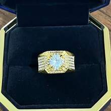 Fashion Alloy Bracelet With Synthetic Cubic Zirconia, Unisex Style, Square Halo Design, Non-Plated Engagement Ring, Sparkling Crystal Wedding Ring, Suitable For Both Men And Women - 金色 - 查看 3