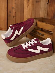 Women's Casual Yellow Sneakers, Comfortable Flat Casual Shoes, Breathable Walking Shoes, Fashionable Breathable Shoes - Red - View 5