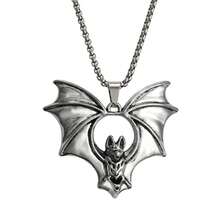 1pc 2025 New Gothic Bat Necklace For Men, European And American Punk Creative Pendant, Vintage And Unique Titanium Steel Necklace, Cross-Border Wholesale Accessories, Long Pendant, Vampire Bat Halloween Gift, Stainless Steel That Doesn't Fade, Suitable For Daily Wear With Sweaters For Men And Women